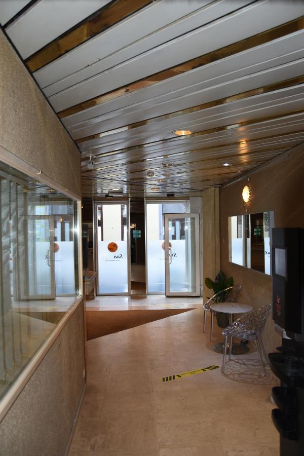 Sun Hotel Saint-Gilles Exterior photo