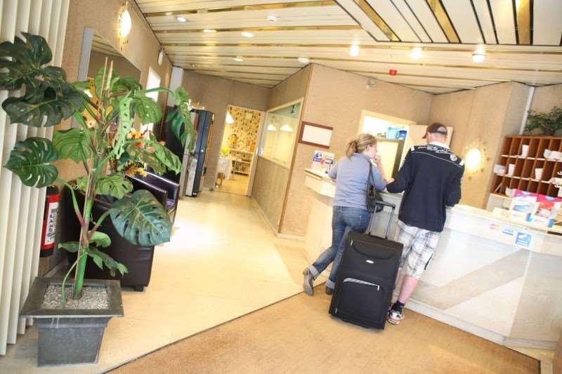 Sun Hotel Saint-Gilles Interior photo